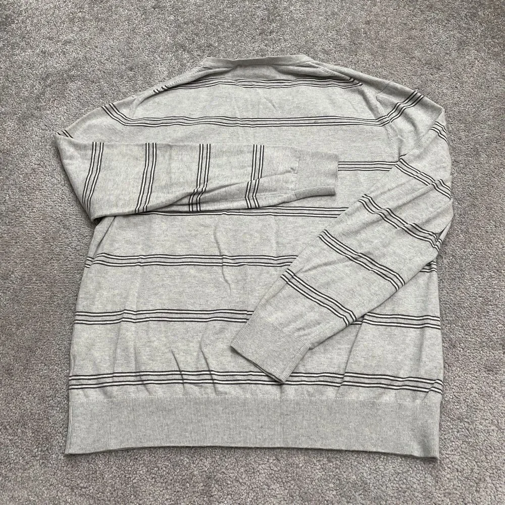 Banana Republic Luxury Blend Pullover Sweater Mens Large Gray Striped Crew Knit